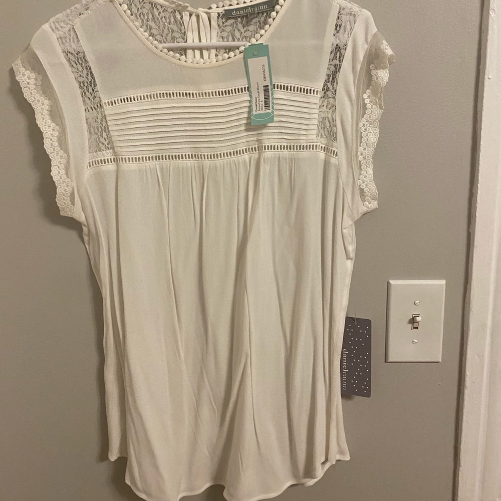 Never worn blouse!